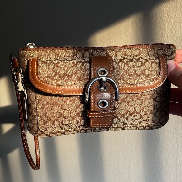 Coach F40585 Signature C Leather Wallet Wristlet Y2K - Picture 1 of 5